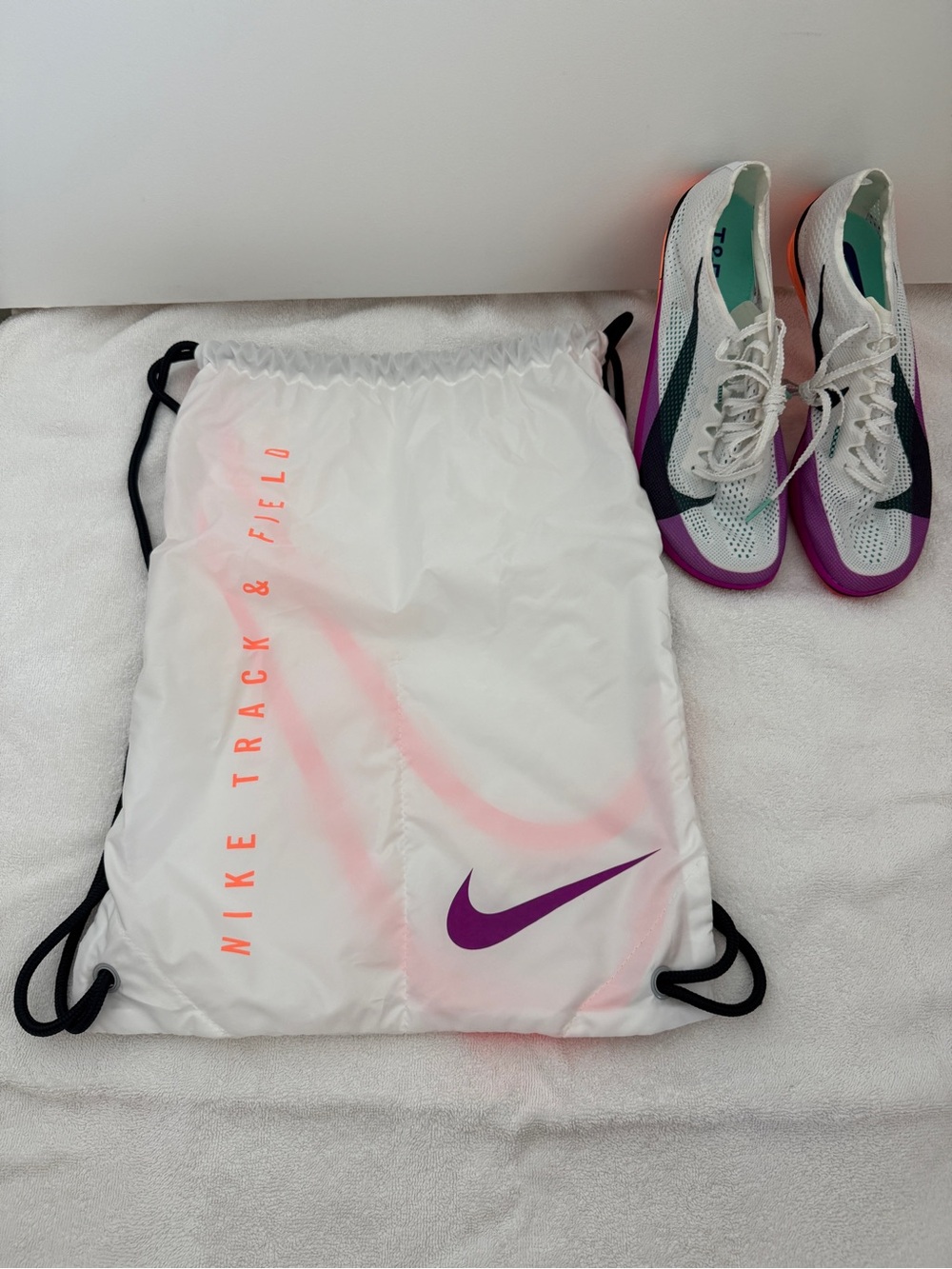 Nike Dragonfly 2 Elite Track Spikes in White Purple and Orange